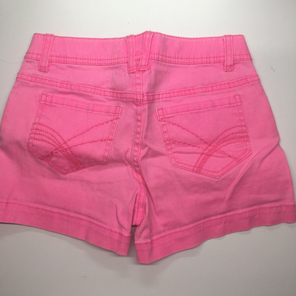 Shorts - Picture 2 of 3